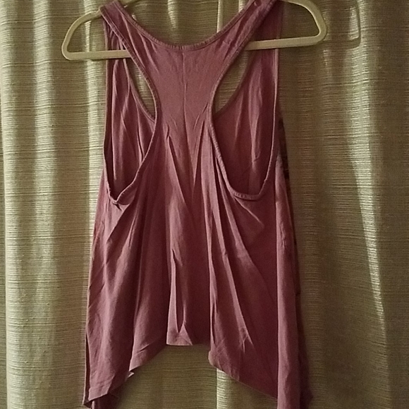 Purple Racerback Feather Patterned Tee - Picture 4 of 4